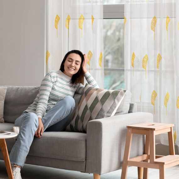 MIULEE Wohnzimmer Vorhänge Transparent mit Gelb und Weiss Blätter Muster, Modern Stickerei Gardinen Ösen für Schlafzimmer Deko, 2er Set Schöne Blätter Muster Vorhang Fenster H 175 x B 140