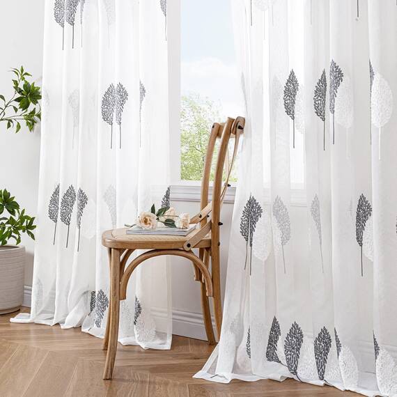 MIULEE Wohnzimmer Gardinen Transparent mit Grau und Weiss Blätter Muster, Modern Stickerei Gardinen Ösen für Schlafzimmer Deko, 2er Set Schöne Blätter Muster Vorhang Fenster H 245 x B 200