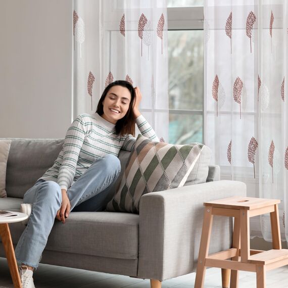 MIULEE Wohnzimmer Vorhänge Transparent mit Altrosa und Weiß Blätter Muster, Modern Stickerei Gardinen Ösen für Schlafzimmer Deko, 2er Set Schöne Blätter Muster Vorhang Fenster H 175 x B 140