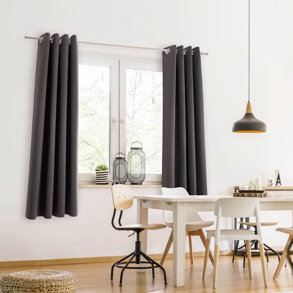 Blumtal 2er-Set Gardinen Verdunklungsvorhänge Blickdicht - Elegante Wärmeisolierende Vorhänge mit Ösen, Thermovorhang für alle Fenster und Jahreszeiten, 245 x 140 cm, Anthrazit