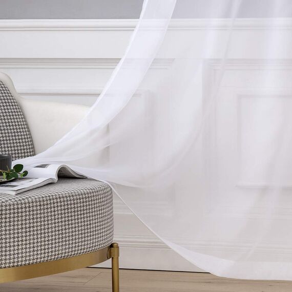MIULEE 2er Set Voile Vorhang mit Ösen Transparente Gardine aus Voile Polyester Wohnzimmer Luftig Dekoschal für Schlafzimmer Weiß 245 x 140cm (H x B), Grommet Top