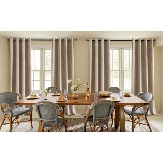 Woaboy Samtvorhänge Verdunkelungsvorhang Gardinen Samt mit Ösen Blickdicht für Wohnzimmer Blackout Curtains Thermovorhang Schalldämmend Schlafzimmer Vorhang 2er Set 140x245cm (B x H) Beige