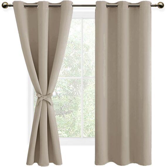 DWCN Vorhang Blickdicht mit Ösen 2 Stücke Verdunkelungsgardinen Thermogardine Vorhänge Dunkel Thermogardine Verdunkelung für Wohnzimmer Schlafzimmer, Taupe, 137x117cm(HxB)