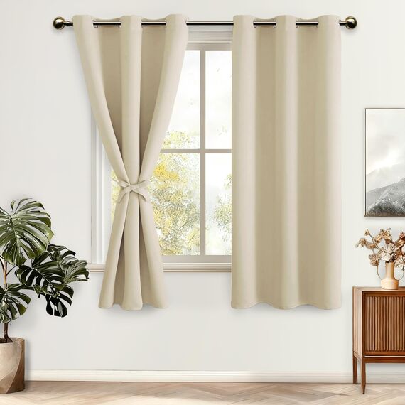 DWCN Blickdichte Vorhänge Verdunkelungsgardinen mit Ösen 2 Stücke Wohnzimmer Modern Ösenvorhang Thermogardine für Wohnzimmer,Schlafzimmer,Hell Beige,183x117cm(HxB)