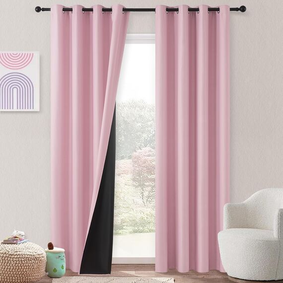 MRTREES Blickdichter Vorhang mit Ösen Gardinen Kinderzimmer Mädchen 100% Blackout Curtain Vorhangthermo Wärmeisolierend Gardinen Wohnzimmer Modern Kurz 2er Set, 160 cm Lang, 140 cm Breit, Rosa