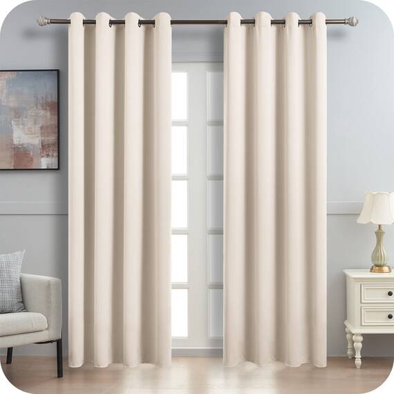MRTREES Vorhang Beige Blickdicht Gardinen mit Ösen 2er Set Dicker Stoff 100% Lichtdichte Vorhänge Thermogardinen Kälteschutz Vorhänge für Schlafzimmer Blackout Curtains, 240 cm Lang, 140 cm Breit