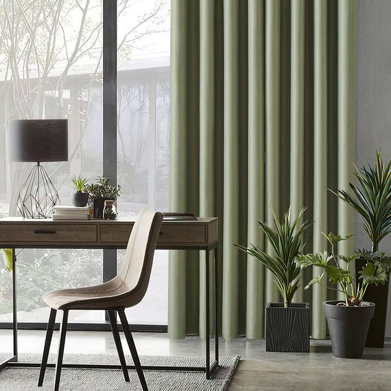 MRTREES Thermovorhang Kälteschutz 100% Vorhang Blickdicht mit Ösen H 235 x B 140 cm, Abdunkelnde Vorhänge Gardinen Salbeigrün 2er Set für Wohnzimmer Modern Schlafzimmer