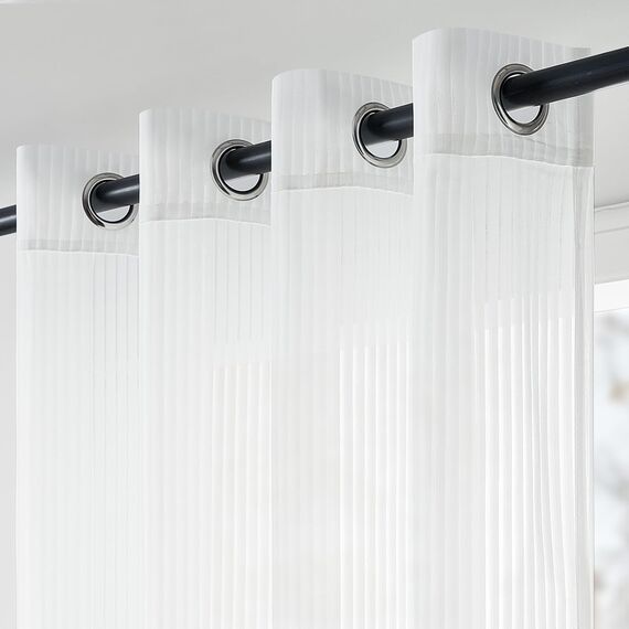 Topfinel Vorhänge Gestreifte Gardinen mit Ösen Weiss 140x245cm Vorhang Halbtransparent 2er Set Ösenschal mit Streifen Muster Deko für Kinderzimmer Wohnzimmer Schlafzimmer