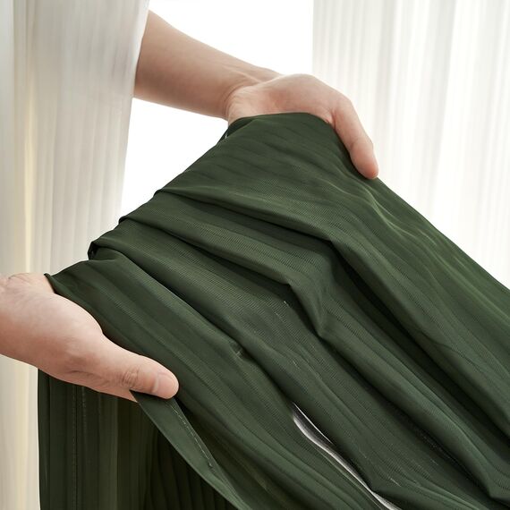 Topfinel Voile Schlafzimmer Vorhänge 2er Set mit Ösen Vorhang Mit Vertikalem Streifenmuster Transparente Stores Gardinen Wohnzimmer Modern 140x240cm Grün