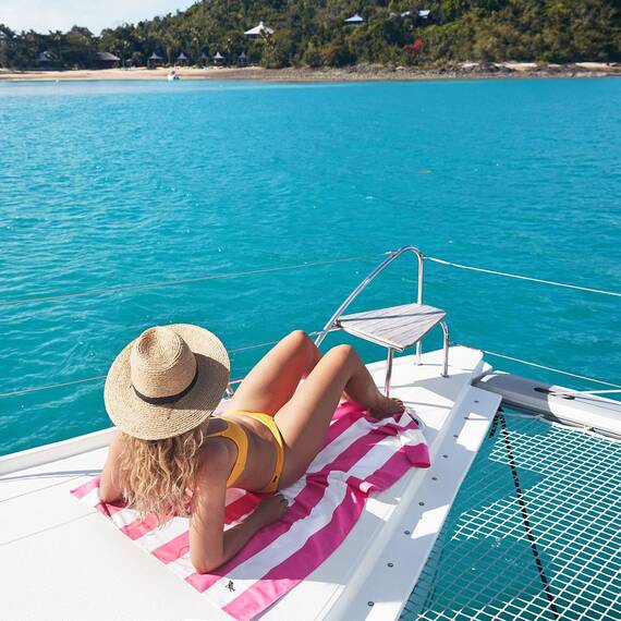 Dock & Bay Strandhandtuch - Schnell trocknende Mikrofaser, ohne Sand - Kompakt, Leicht - 100% recycelt - Inklusive Beutel - Cabana - Phi Phi Pink, Large (160x90cm, 63x35)