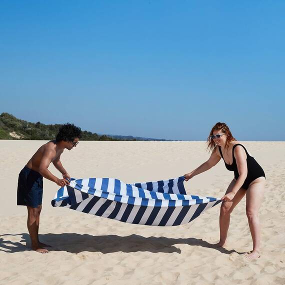 Dock & Bay Strandhandtuch - Schnell trocknende Mikrofaser, ohne Sand - Kompakt, Leicht - 100% recycelt - Inklusive Beutel - Cabana - Whitsunday Blue, Double Extra Large (180x200cm, 70x78)