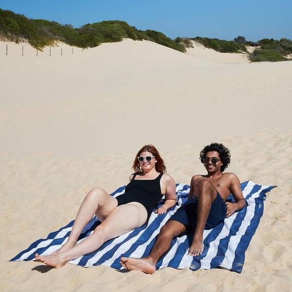 Dock & Bay Strandhandtuch - Schnell trocknende Mikrofaser, ohne Sand - Kompakt, Leicht - 100% recycelt - Inklusive Beutel - Cabana - Whitsunday Blue, Double Extra Large (180x200cm, 70x78)