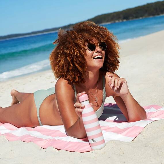 Dock & Bay Strandhandtuch - Schnell trocknende Mikrofaser, ohne Sand - Kompakt, Leicht - 100% recycelt - Inklusive Beutel - Cabana Light - Malibu Pink, Extra Large (200x90cm, 78x35)