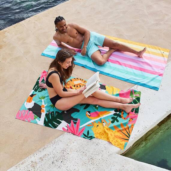 Dock & Bay Strandhandtuch - Schnell trocknende Mikrofaser, ohne Sand - Kompakt, Leicht - 100% recycelt - Inklusive Beutel - Summer - Coastal Candy, Large (160x90cm, 63x35)