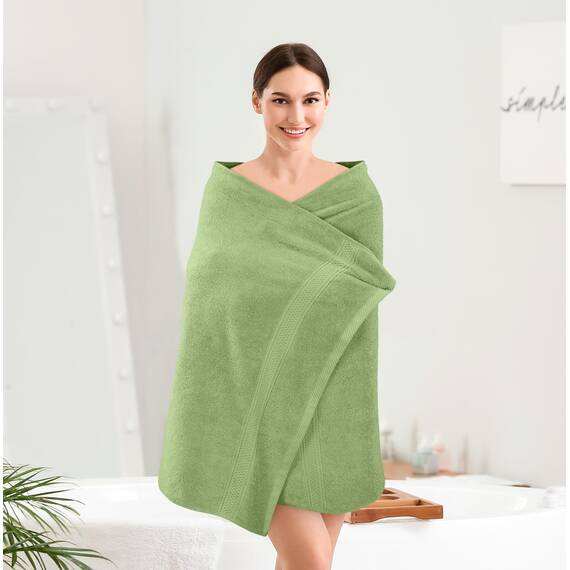 Utopia Towels - 4er-Pack Badetücher Set Premium 100% ringgesponnene Baumwolle 69 x 137 cm Handtücher, sehr saugfähig, weiches Gefühl Duschtücher (Salbeigrün)