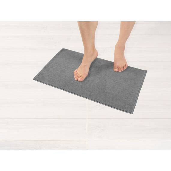 American Soft Linen Badteppich, 43,2 cm, 61 cm, 100 % Baumwolle, Badematten für Badezimmer, rutschfest, waschbar, zottelige Form, Teppich, hellgrauer Badteppich