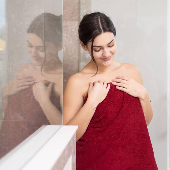 Hammam Linen Burgunderrote Badetücher, 4er-Pack, 68 x 137 cm, weich und saugfähig, Premium-Qualität, perfekt für den täglichen Gebrauch, 100% Baumwolle