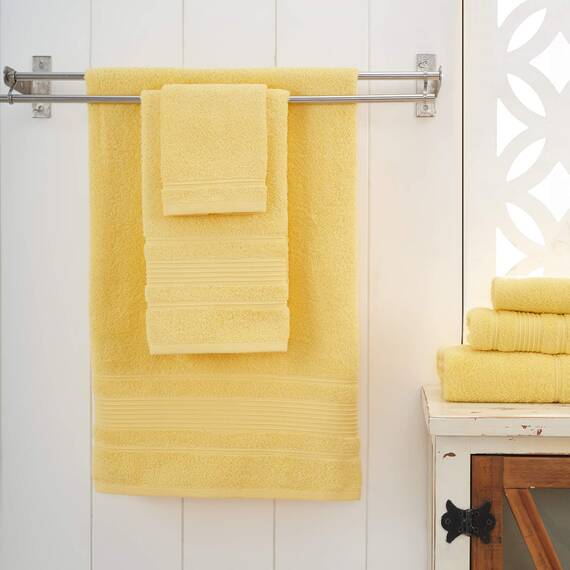 Qute Home 4-teiliges Badetuch-Set, 100% türkische Baumwolle, Premium-Qualität, Handtücher für Badezimmer, schnell trocknend, perfekt für den täglichen Gebrauch, Set beinhaltet 4 Badetücher (gelb)