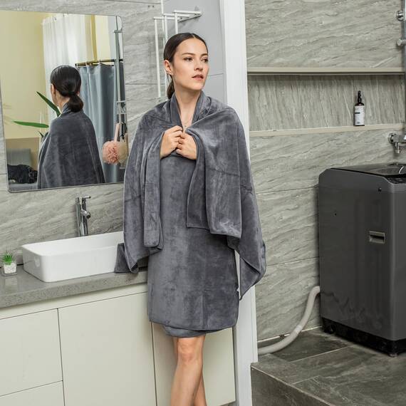 JML Badetuch, Mikrofaser-Badetücher-Set, 4 Stück (76.2x152.4 cm) – große Größe, extra saugfähig, schnell trocknend, vielseitig einsetzbar als Bad-Fitness-Handtuch, Yoga-Handtuch, grau