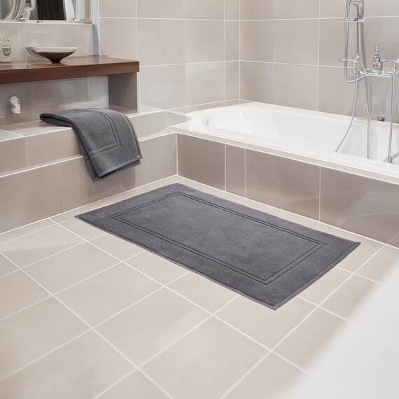 Tens Towels Badematten aus 100 % Baumwolle, 50,8 x 81,3 cm, super saugfähig, Premium-Bodentücher in Hotelqualität, luxuriös, weich und schnell trocknend, kein Badezimmerteppich, Dunkelgrau, 2 Stück