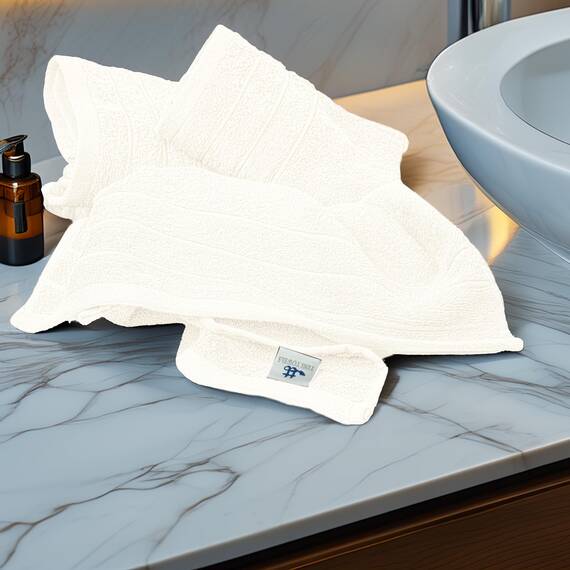 Tens Towels 6 Stück Handtücher, 100 % Baumwolle, leichteres Gewicht, schnell trocknend, 40,6 x 71,1 cm, super weich und saugfähig, perfekt für Bad und Küche, cremefarben