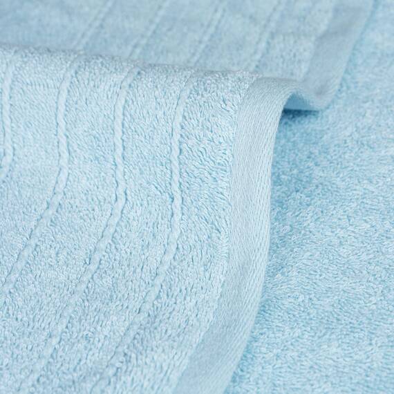 Tens Towels Extra große Badetücher, 76,2 x 152,4 cm, 100 % Baumwolle, größeres und leichteres Gewicht, schnelles trocknen, super weich und saugfähig, perfekt für Badezimmer, 4 Stück, Himmelblau