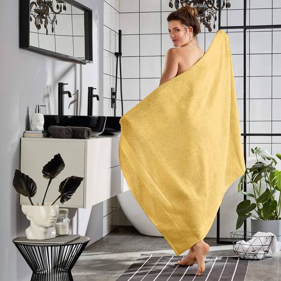 REDBEST Badetuch Chicago hellgelb Größe 100x150 cm - saugstark, strapazierfähig, ideal für Reisen, Sport (weitere Farben)
