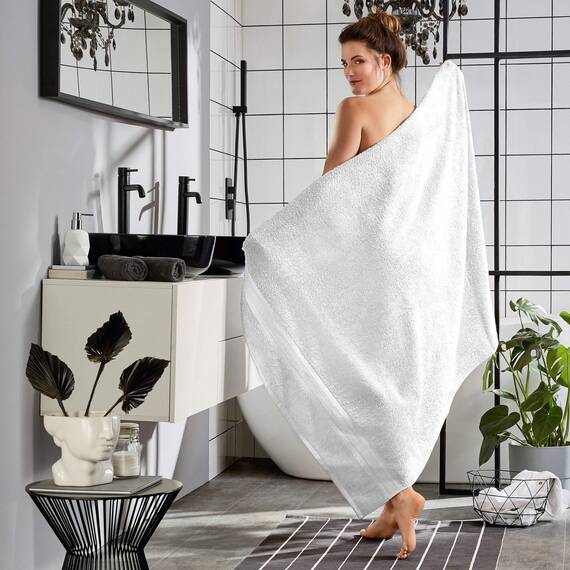 REDBEST Badetuch Chicago weiß Größe 100x150 cm - saugstark, strapazierfähig, ideal für Reisen, Sport (weitere Farben)