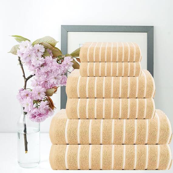 Casa Copenhagen, 6teiliges Designer Handtuch Geschenkset aus 100% ägyptischer Baumwolle Beige, 600 g/m² (2Badetücher, 2Handtücher, 2Waschhandschuhe) Geschenkbox für Damen & Herren