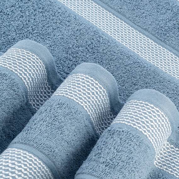 Casa Copenhagen, 6teiliges Designer Handtuch Geschenkset aus 100% ägyptischer Baumwolle –Staubiges Blau, 600 g/m² (2Badetücher, 2Handtücher, 2Waschhandschuhe) Geschenkbox für Damen & Herren