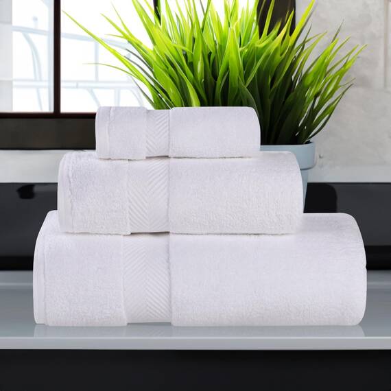 Superior - Kollektion, superweiches und saugfähiges Badetuchset, Baumwolle, weiß, 2-er Set