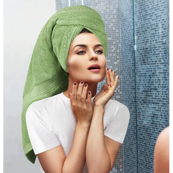 Utopia Towels 8-teiliges Handtuch-Set, Salbeigrün, 2 Badetücher, 2 Handtücher und 4 Waschlappen, 100% Baumwolle