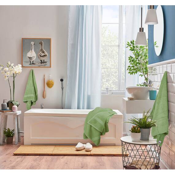 Utopia Towels 8-teiliges Handtuch-Set, Salbeigrün, 2 Badetücher, 2 Handtücher und 4 Waschlappen, 100% Baumwolle