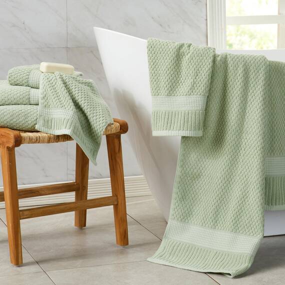 NY Loft 4-teiliges Badetuch-Set, 100 % Baumwolle, super weich und saugfähig, schnell trocknend, strukturierte und strapazierfähige Baumwolle, Trinity-Kollektion, 4 Stück, 76,2 x 132,1 cm, Salbeigrün