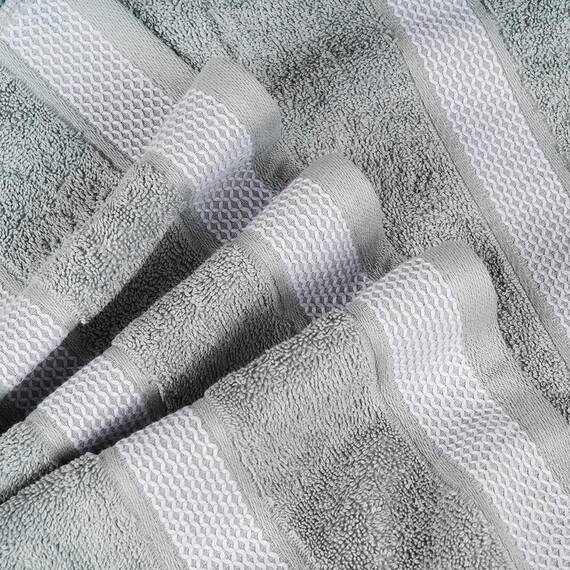Casa Copenhagen, 6teiliges Designer Handtuch Geschenkset aus 100% ägyptischer Baumwolle – Grau-Violett, 600 g/m² (2Badetücher, 2Handtücher, 2Waschhandschuhe) Geschenkbox für Damen & Herren