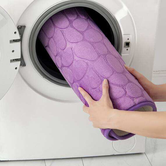 MIULEE Geometrische Badematte Memoryschaum Badezimmerteppich Badteppich Memory Foam Duschvorleger Teppich Badvorleger Fussmatte rutschfeste Matte für Badezimmer Wohnzimmer 50x80 cm Helllila