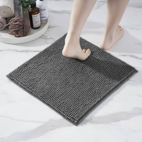 Decomira Badematte rutschfest | Als Badteppich Set kombinierbar | Badezimmer-Teppich Bad-Vorleger waschbar aus Chenille | Duschvorleger für Dusche, Badewannen, WC Vorleger | Dunkelgrau - 45x45 cm