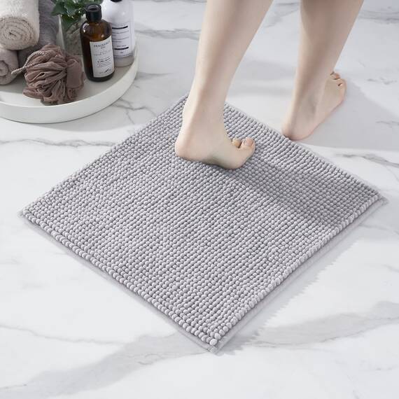 Decomira Badematte rutschfest | Als Badteppich Set kombinierbar | Badezimmer-Teppich Bad-Vorleger waschbar aus Chenille | Duschvorleger für Dusche, Badewannen, WC Vorleger | Grau - 45x45 cm