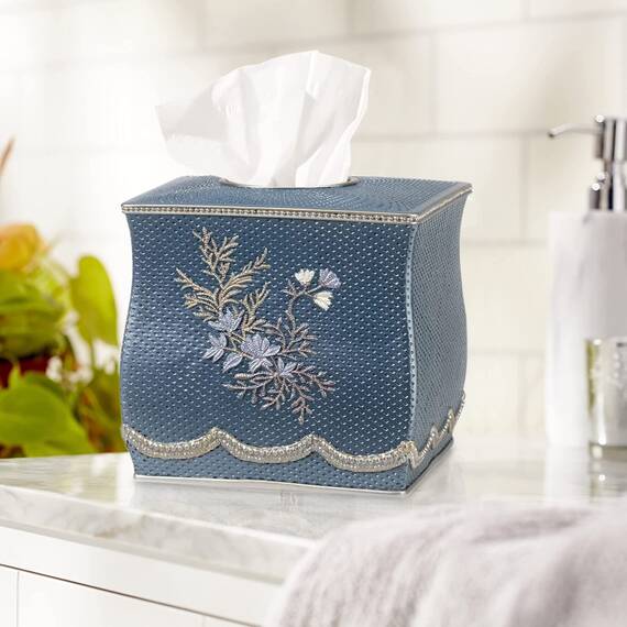 Zahari Home 2-teiliges Capri-Badezimmer-Dekor-Set, Abfallkorb für Badezimmer und Taschentuchabdeckung, moderne klassische Dekoration, einzigartiges Design, schönes königsblaues Badezimmer-Zubehör-Set