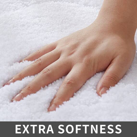 COSY HOMEER Extra dicke Badteppiche für Badezimmer – rutschfeste Badematten, weiches Plüschgarn, zottelig, 100 % starkes Mirco-Polyester-Matte, Wohnzimmer, wasserabsorbierend (weiß, 61x91 cm)