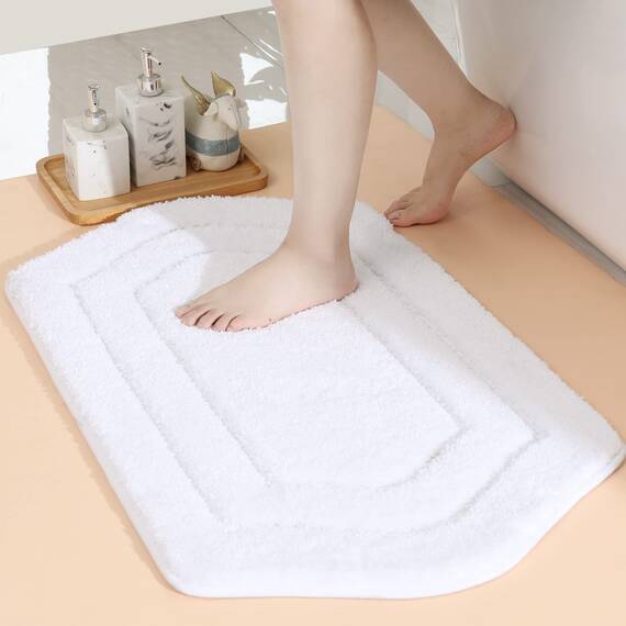 COSY HOMEER Extra dicke Badteppiche für Badezimmer – rutschfeste Badematten, weiches Plüschgarn, zottelig, 100 % starkes Mirco-Polyester-Matte, Wohnzimmer, wasserabsorbierend (weiß, 61x91 cm)