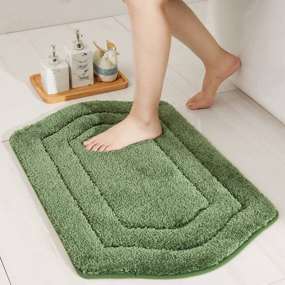 COSY HOMEER Extra dicke Badteppiche für Badezimmer – rutschfeste Badematten, weiches Plüschgarn, zottelig, 100 % starkes Mirco-Polyester-Matte, Wohnzimmer, wasserabsorbierend (grün, 61x91 cm)