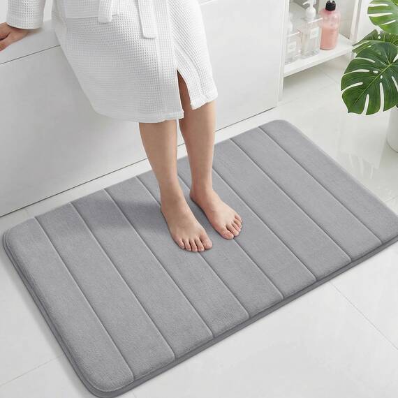 Yimobra rutschfest Memory-Schaumstoff Badematte, 92 x 61cm, Super Wasseraufnahme, Weich, Bequem, Maschinenwaschbar, Einfach Zu Trocknen für Badezimmerteppiche, Grau