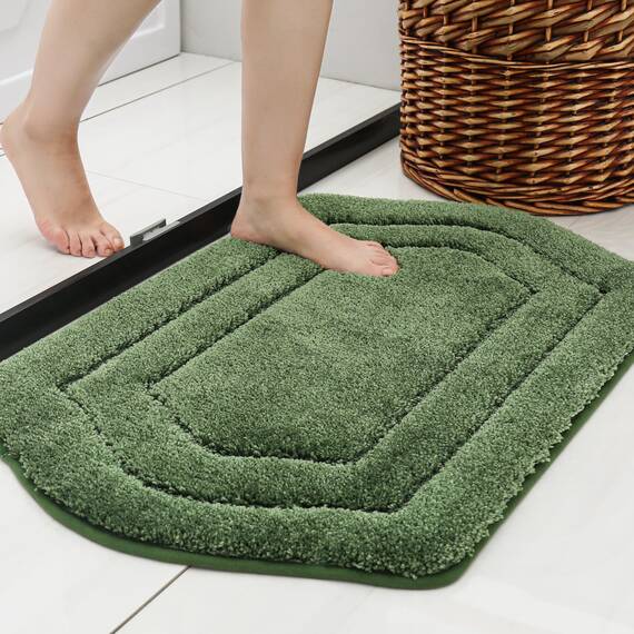 COSY HOMEER Extra dicke Badteppiche für Badezimmer – rutschfeste Badematten, weiches Plüschgarn, zottelig, 100 % starkes Mirco-Polyester-Matte, Wohnzimmer, wasserabsorbierend (grün, 61x91 cm)