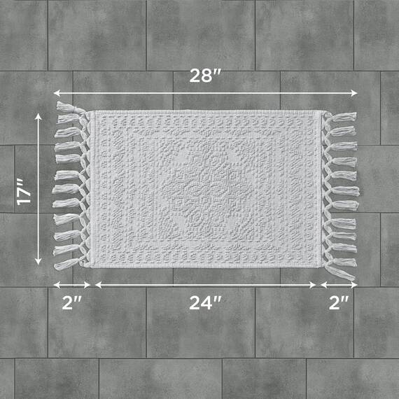 French Connection Nellore Badezimmerteppiche, gewebte und perlenbesetzte Badezimmermatten, langlebige Badteppiche, Dicke Badematten für Badezimmer und Duschvorleger, 43,2 x 71,1 cm, Hellgrau