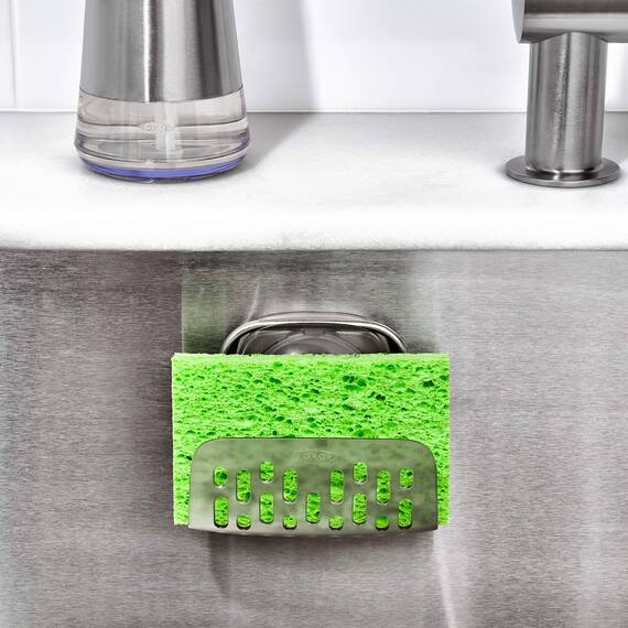 OXO Good Grips Schwammhalter für das Spülbecken, grau – Küchenorganizer mit Stronghold-Saugnapfhalterung