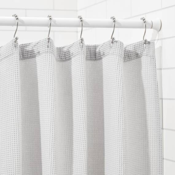 Amazon Basics Verstellbare Duschvorhang-Spannstange, 91 bis 137 cm, Weiß
