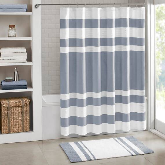 Madison Park Spa Duschvorhang aus Waffelstoff, gestreift, für Badezimmer, mit Feuchtigkeitsmanagement, Scotchgard, Spa-Qualität, modern, Standard, 182,9 x 182,9 cm, Indigoblau