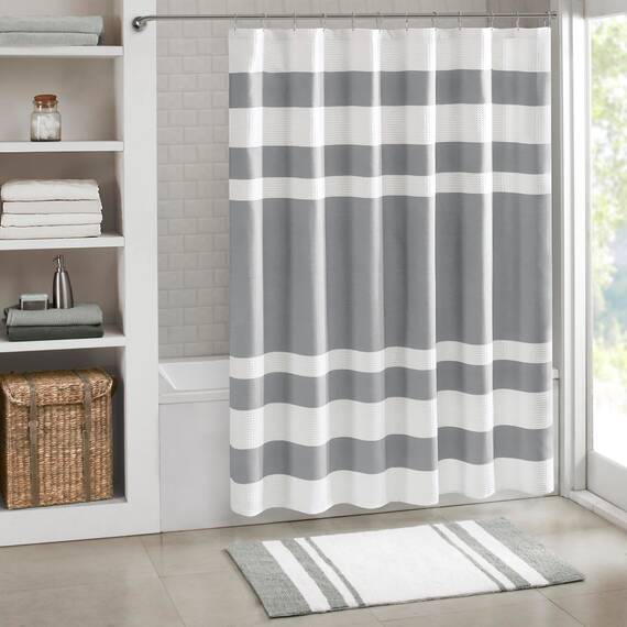 Madison Park Duschvorhang, Waffelgewebe, gestreift, Stoff-Duschvorhänge für Badezimmer, mit 3M-Scotchgard-Feuchtigkeitsmanagement, Premium-Spa-Qualität, moderner Standard, 183 x 183 cm, Grau