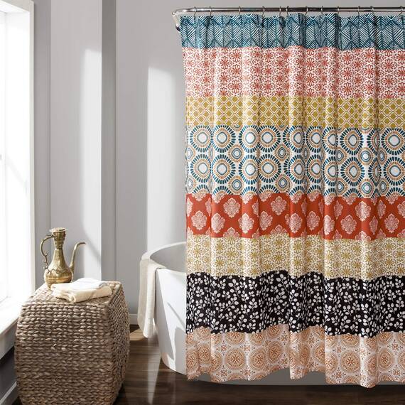 Lush Decor Bohemian-Streifen-Duschvorhang, 183 x 183 cm (B x L), Türkis und Orange, Bezauberndes und auffälliges buntes Design, perfekt für Boho-Badezimmer-Dekor